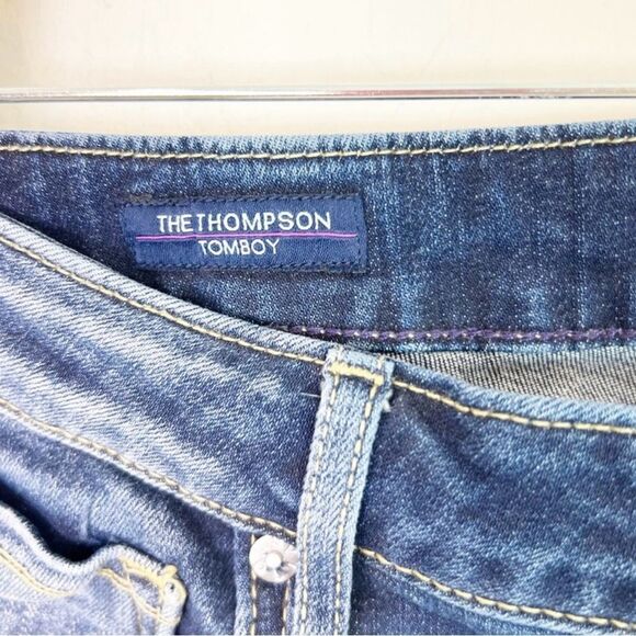 Women’s Vigoss Thompson Tomboy Jeans, Classic Fit, Size 31/25, Distressed - Picture 5 of 7